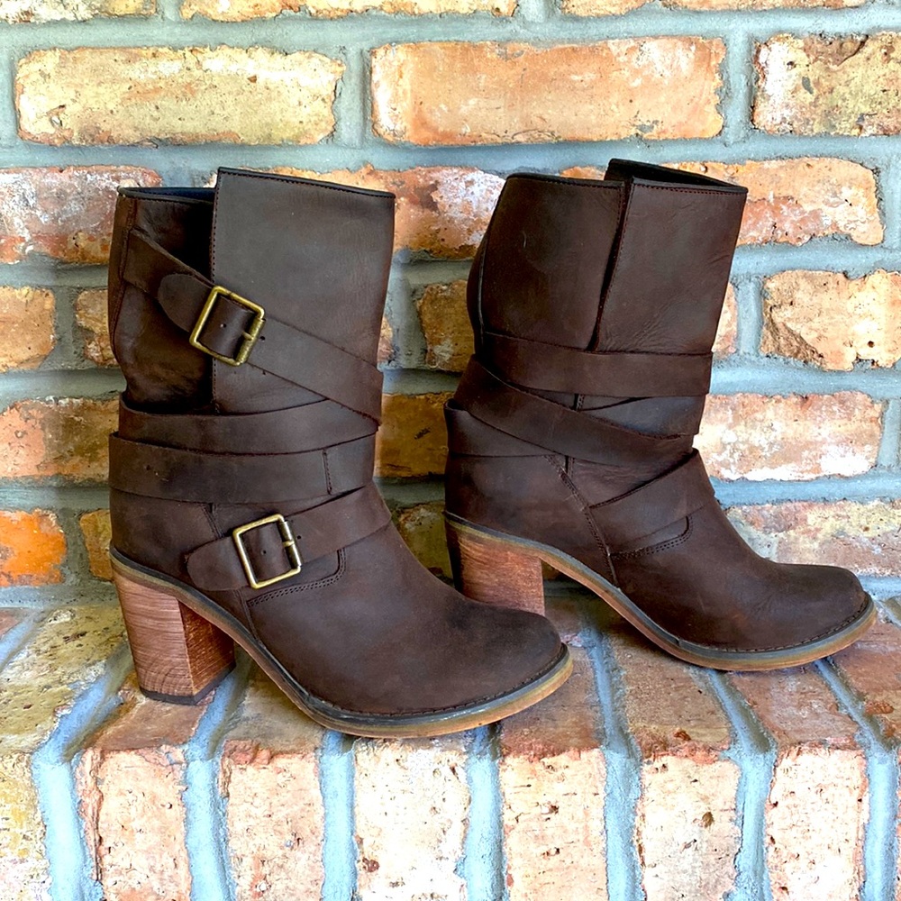 Leather wrap boots